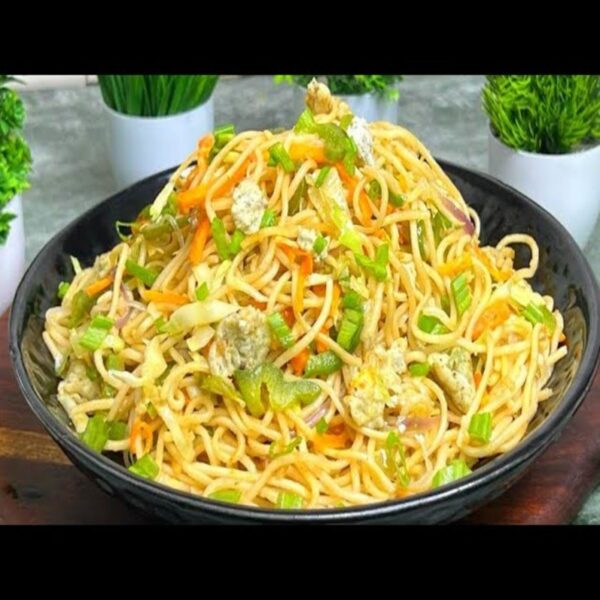 egg chowmin